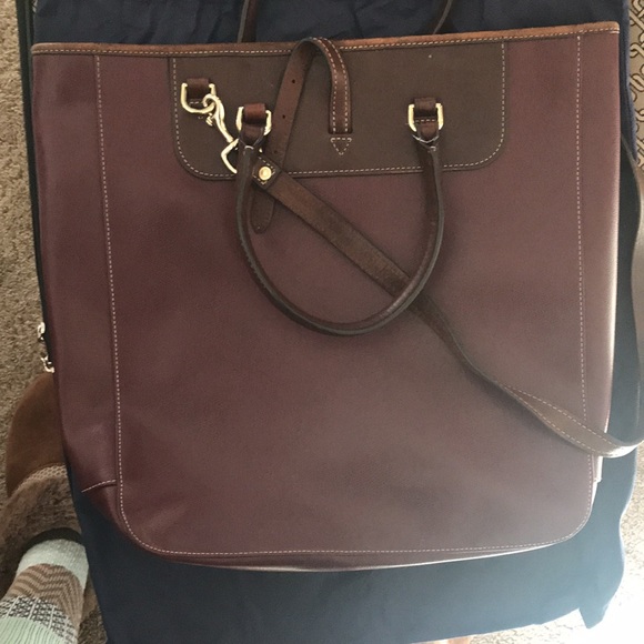 Dooney & Bourke Leather Editors bag. Maroon. Very large tote. - Picture 9 of 12